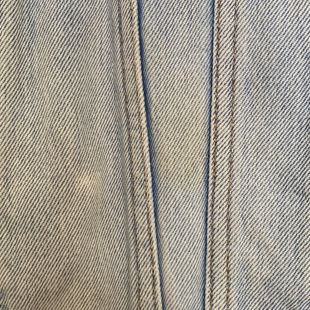Levi’s Denim Jacket - Picture 3 of 4